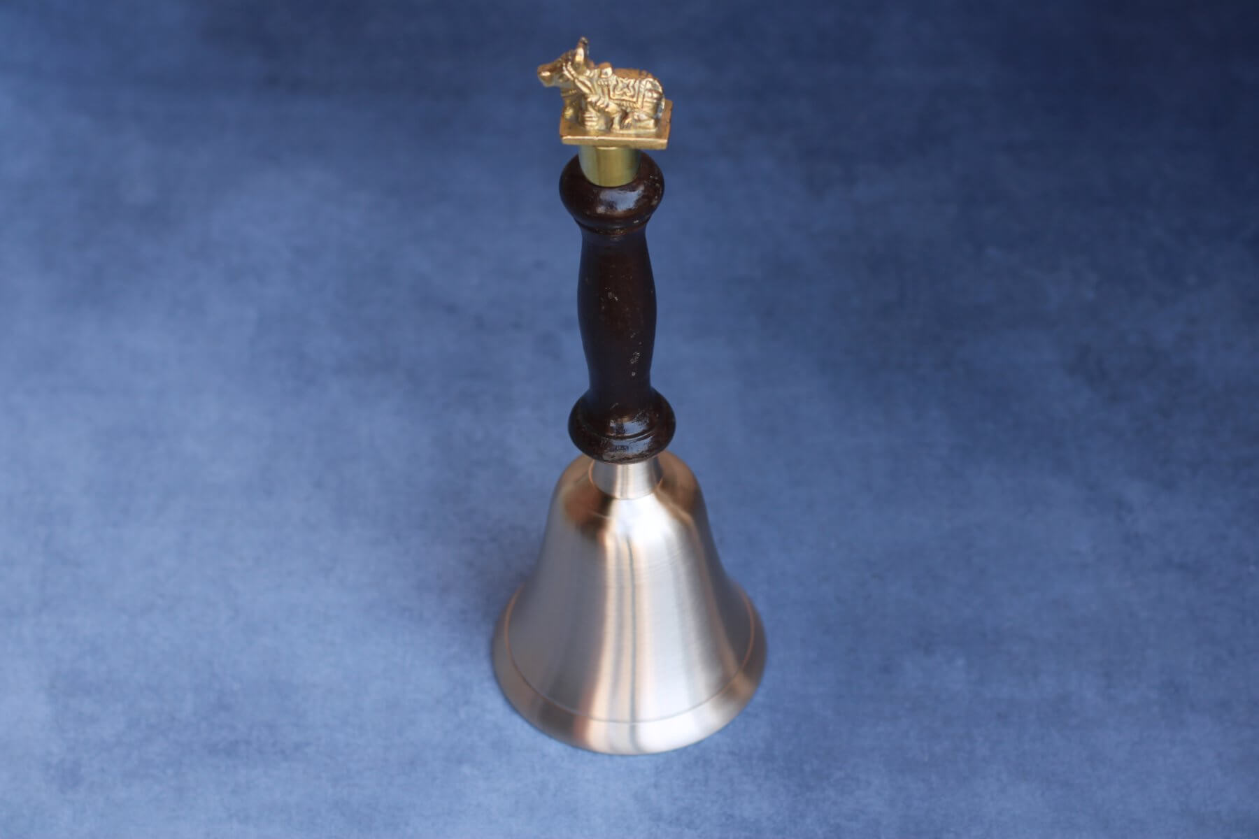 Janak Bronze (Kansa) Nandi Bell with Wooden Handle - Image 6