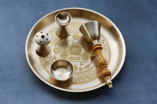 Janak Bronze (Kansa) Pooja Set - Kirtan